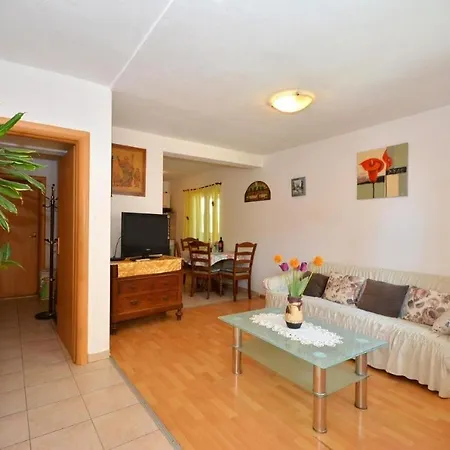 Apartamento By The Sea Stobrec, Split - 24508